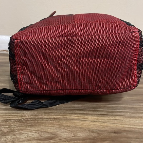 Embark Backpack 🎒 - Picture 5 of 7